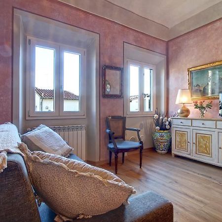 Romantic Apartment In The Heart Of Firenze Esterno foto