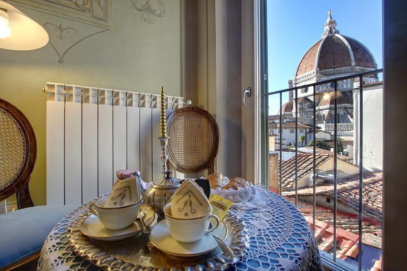 Romantic Apartment In The Heart Of Firenze Esterno foto